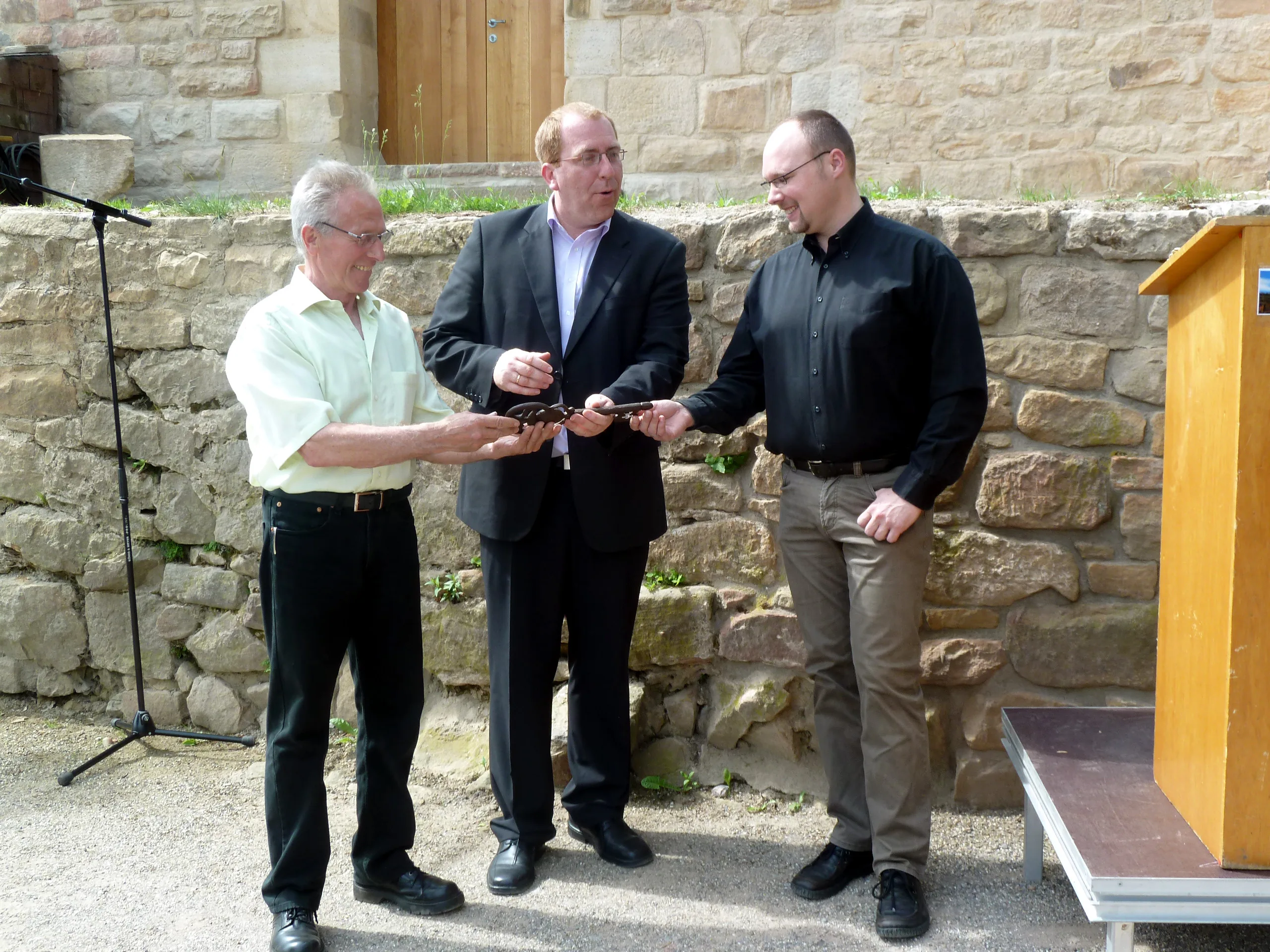 2012_Funktionsgebau_Schluesseluebergabe_2